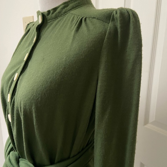 Vintage London 1970s long sleeve dress with belt - Picture 3 of 6